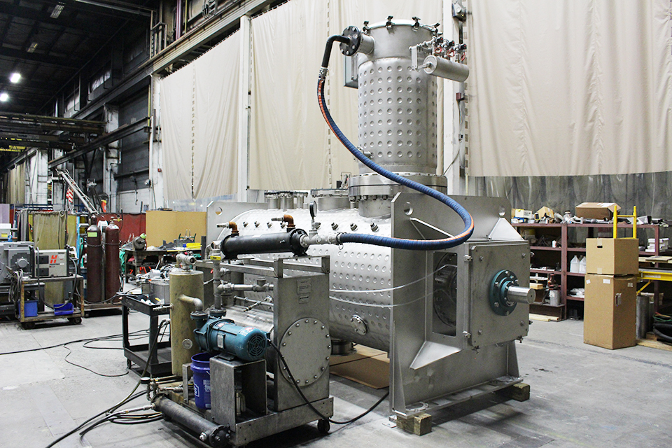 vacuum dryers for solvent drying